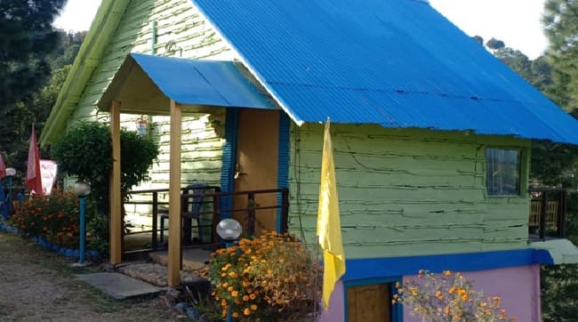 himalayan village resort kausani